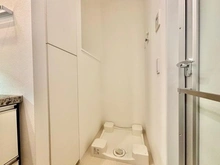 【東京都/新宿区富久町】富久クロスコンフォートタワー 洗濯機置場