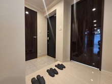 【東京都/新宿区南元町】ガーデンヒルズ四ツ谷迎賓の森 玄関