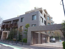 【東京都/新宿区市谷仲之町】パークコート市ヶ谷ノーブルヒルズ 外観