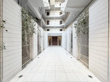 【東京都/新宿区四谷坂町】エスティメゾン四谷坂町 アプローチ