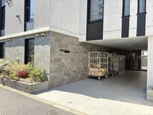 【東京都/新宿区百人町】FLレジデンス新宿御苑V エントランス