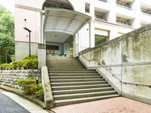 【東京都/新宿区百人町】西戸山タワーホウムズノースタワー アプローチ