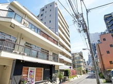 【東京都/新宿区早稲田町】アージョ早稲田 前面道路