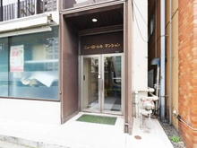 【東京都/新宿区新宿】ニューローレルマンション エントランス