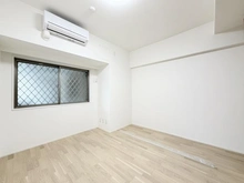 【東京都/渋谷区初台】マートルコート代々木公園 洋室：リフォーム中