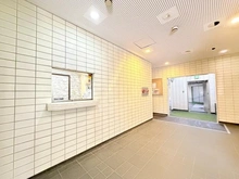 【東京都/新宿区新宿】ビューシティ新宿御苑 エントランス