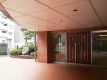 【東京都/新宿区内藤町】ジェイパーク御苑内藤町 エントランス