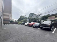 【東京都/新宿区内藤町】ジェイパーク御苑内藤町 駐車場