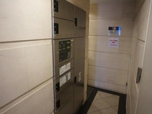 【東京都/新宿区北町】デュオ・スカーラ神楽坂タワー 宅配BOX