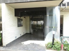 【東京都/新宿区余丁町】ラグジュアリーレジデンス新宿 エントランス