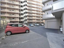 【東京都/練馬区練馬】豊島園パークマンション 駐車場