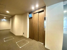 【東京都/新宿区四谷坂町】ジオ四谷坂町 共用部：エレベーターホール