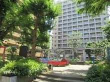 【東京都/新宿区新宿】シャンボール新宿御苑前 花園東公園（現地より約90m）