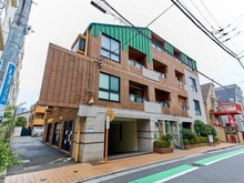 【東京都/新宿区大京町】スターロワイヤル四谷大京町 外観