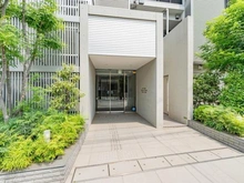 【東京都/世田谷区上馬】シティタワー駒沢大学ステーションコート　 レジデンス棟 アプローチ