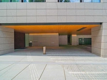 【東京都/千代田区三番町】パークコート ザ・三番町ハウス エントランス