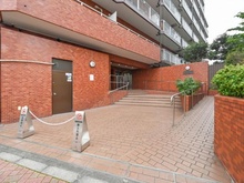 【東京都/新宿区中落合】マンション中落合ガーデニア アプローチ