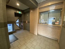 【東京都/板橋区蓮沼町】ラポール本蓮沼駅前 エントランス