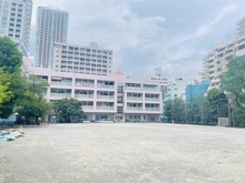 【東京都/新宿区四谷】クラッシィタワー新宿御苑 区立花園小学校（現地より約310m）