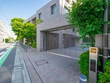 【東京都/新宿区市谷仲之町】パークコート市ヶ谷ノーブルヒルズ 外観