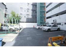 【東京都/新宿区大久保】ヴァン・ヴェール新宿 駐車場