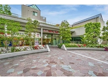 【東京都/新宿区富久町】富久クロスコンフォートタワー イトーヨーカドー食品館 新宿富久店（現地より約20m）