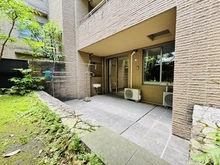 【東京都/新宿区市谷加賀町】パークコート市谷加賀町二丁目 専用庭