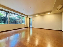 【東京都/新宿区市谷加賀町】パークコート市谷加賀町二丁目 リビング・ダイニング