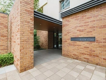 【東京都/北区王子】ザ・ガーデンズ東京王子 ブルームコート アプローチ