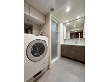 【東京都/北区赤羽西】ザ・パークハウス赤羽フロント 洗面室