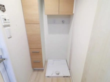 【東京都/足立区中央本町】セザールガーデン五反野 洗面室：洗濯機置場