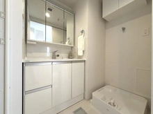 【東京都/板橋区小豆沢】グローベル志村坂上プライムシティ 洗面室