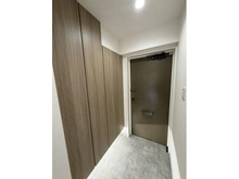 【埼玉県/川口市川口】川口第三ローヤルコーポ 玄関