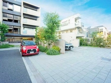 【東京都/北区志茂】クリオラベルヴィ赤羽東 駐車場