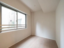 【東京都/北区赤羽南】ザ・パークハウス赤羽イーストウイング 洋室：約4.5帖の洋室