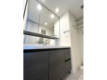 【東京都/北区赤羽南】ローレルコート赤羽 洗面室