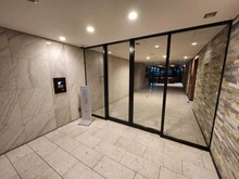 【東京都/北区赤羽南】ローレルコート赤羽 エントランス