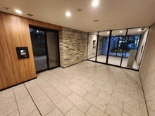 【東京都/北区赤羽南】ローレルコート赤羽 エントランス