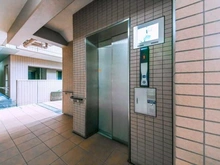 【東京都/北区浮間】ライオンズヴィアーレ浮間公園 共用部：エレベーター