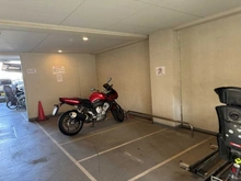 【埼玉県/川口市末広】アデニウム川口元郷 バイク置き場