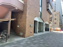 【京都府/京都市中京区油小路通御池下る】ジョイ御池 外観