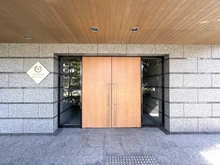 【京都府/京都市左京区上高野仲町】リソシエ宝ヶ池 エントランス