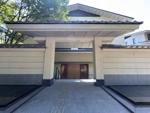 【京都府/京都市左京区下鴨泉川町】J.GRAN THE HONOR 下鴨糺の杜 参道西 寛心の棟 エントランス