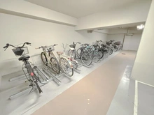 【京都府/京都市下京区下り松町】ユニハイム四条大宮駅前 駐輪場