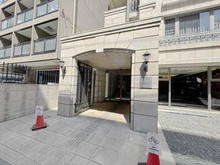 【京都府/京都市中京区御幸町通御池上る】コンフォール御幸町御池フェルテ エントランス