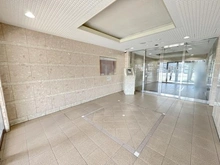 【京都府/京都市右京区梅津神田町】ジオ四条桂川ブライトコア エントランス