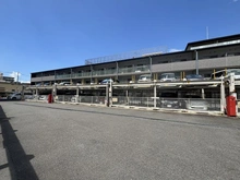 【京都府/京都市右京区梅津神田町】ジオ四条桂川ブライトコア 駐車場