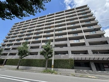 【京都府/京都市右京区梅津神田町】ジオ四条桂川ブライトコア 外観
