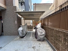 【京都府/京都市下京区福島町】グラン・コート烏丸五条 バイク置場