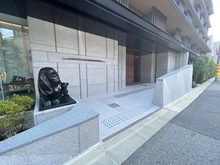 【京都府/京都市中京区薬師町】ライオンズ京都御所南レジデンス エントランス